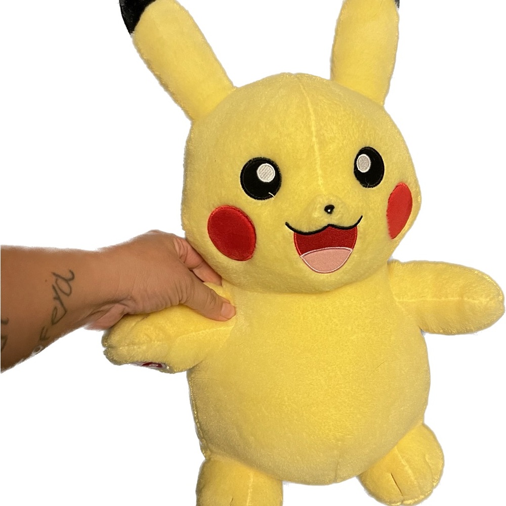 Pikachu Build a bear